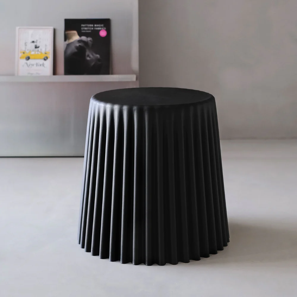Set of 4 Cupcake Bar Stools Stackable Foot Stools Black - Image 4