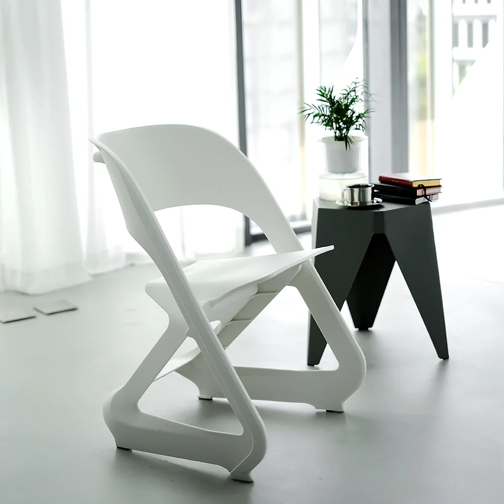Set of 4 Dining Chairs Office Cafe Lounge Seat Stackable Plastic Leisure Chairs White - Image 6