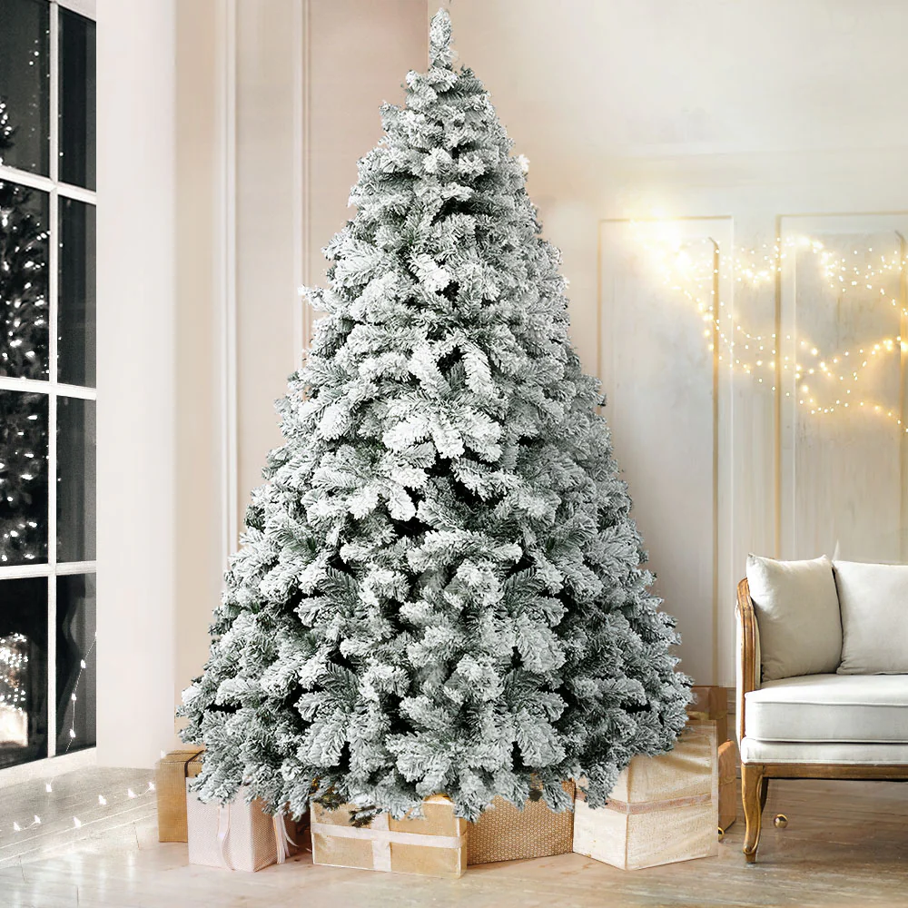6FT / 1.8M Snow Flocked Christmas Tree – 520 Tips - Image 7